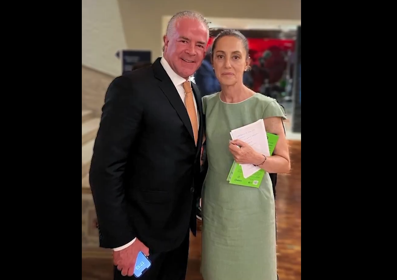 Rocha Cantú junto a la presidenta Sheinbaum / Foto: X