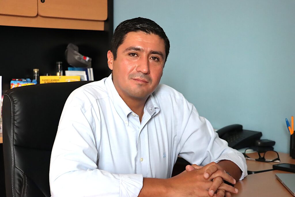 Desde los municipios, la resistencia al pragmatismo de la 4T: César Oseguera